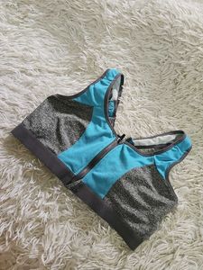 Women's Sports Wear