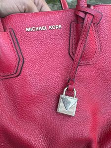 🇺🇸 Michael Kors imported leather Handbag
