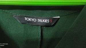 Tokyo Talkies Casual Women dark green top