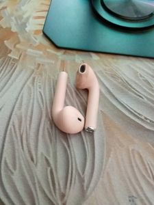 Peach Wireless Earbuds