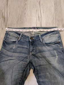 Sc9269 AND Jeans Waist 30