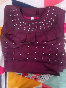 Maroon Colour Gawon