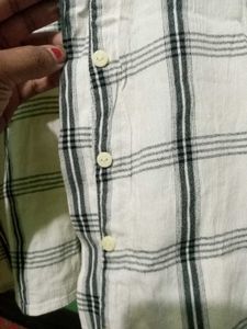 STYLISH CROP SHIRT TIE IN FRONT