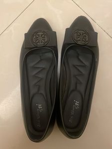Ladies Closed Toe, Bellies, Black