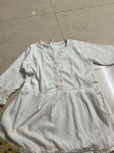 White Embroidered Kurta