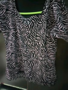 Trendy Tops Set
