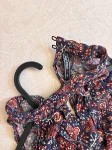 ✨Lee Cooper Off-Shoulder Top – Size S ✨