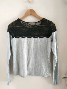 Beautiful Top With Lace