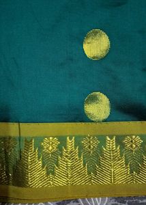 Traditional Saree Green With Gold Zari Pallu