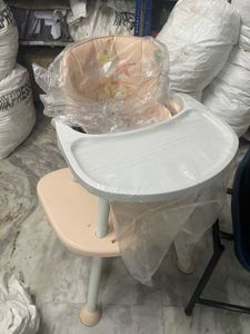 R for Rabbit High Chair
