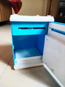 Kids&#39; Electronic Piggy Bank