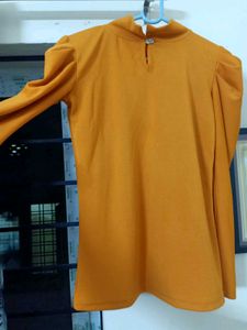 Women&#39;s Orange Top