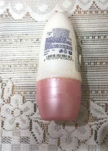Dove Even Tone Underarm Roll On