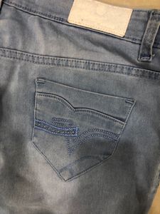 Light Wash Denim Jeans