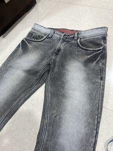 CALVIN KLEIN