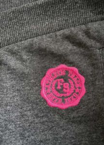 Capri Joggers with Detail