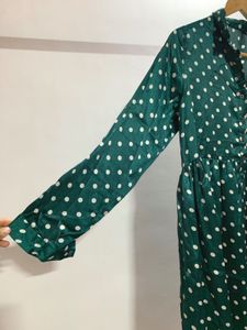 Vintage-Inspired Green Polka Dot Shirt Dress