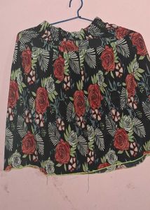 Floral Print Pleated Skirt