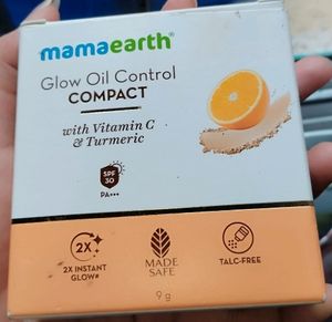 Mamaearth Glow Oil Compact