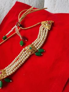 Pearl Choker Necklace