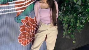 Lavender Smock Top