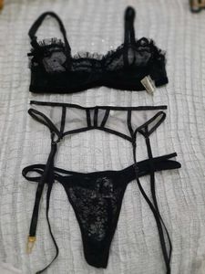 Black Lace Lingerie Set