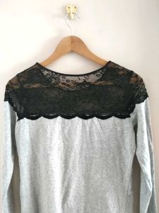 Beautiful Top With Lace