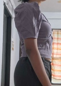 Chic Twisted Crop Top