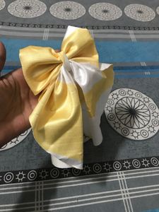 Yellow &amp; White Hair Bow