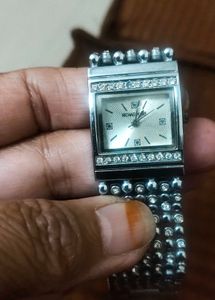 Mk Watch