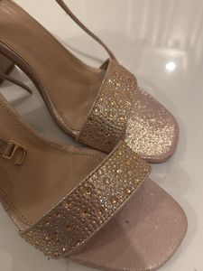 Stelatose Block Heels 👠