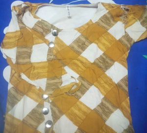Used Top Leggings And Dupattas