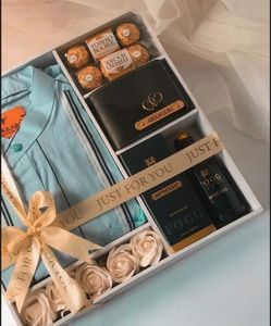 Gift Hampers For Him And Her