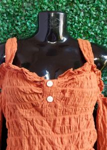 COLD SHOULDER TOP