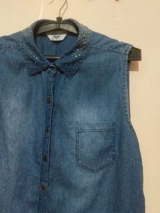 Loose Fit Denim Shirt - Perfect for Relaxed Style