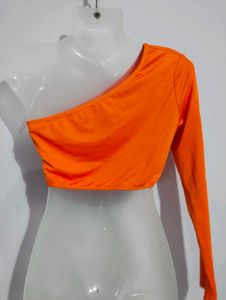 ONE SHOULDER CROP TOP
