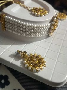 Pearl &amp; Gold Jewelry Set