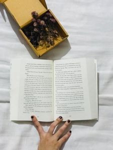 A Good Girl’s Guide to Murder (New Copy) Original