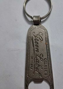 Vintage Green Label Whisky Keychain