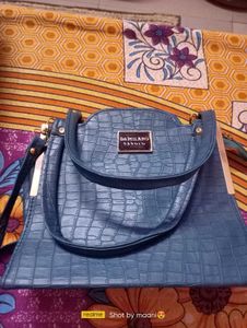 Da Milano Satchel Bag - Stylish &amp; Functional