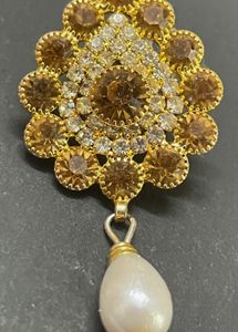 Pearl &amp; Gold Indian Jewelry Set