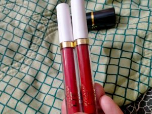 Mars And MyGlamm Lipstick Set