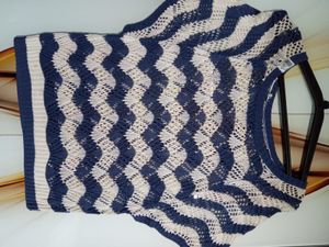 Zigzag Knit Top