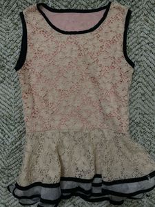 2 Fancy Lace Tops Combo 🩷