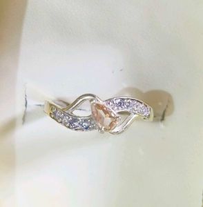 Elegant Gemstone Ring pure silver
