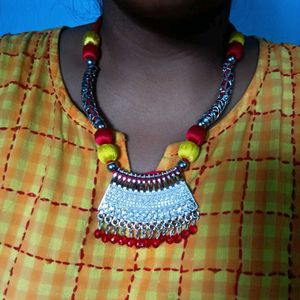 Necklace &amp; Earring Set