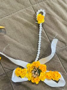 Floral Jewellery Set For Haldi And Carnival.