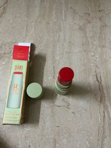 Pixi Hydra Lip Treat-Scarlet