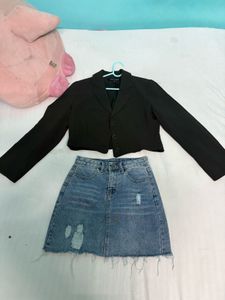 Anne Klein Cropped Blazer