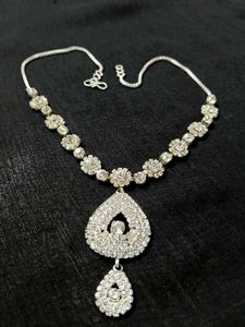 Sparkling Silver Jewelry Set
